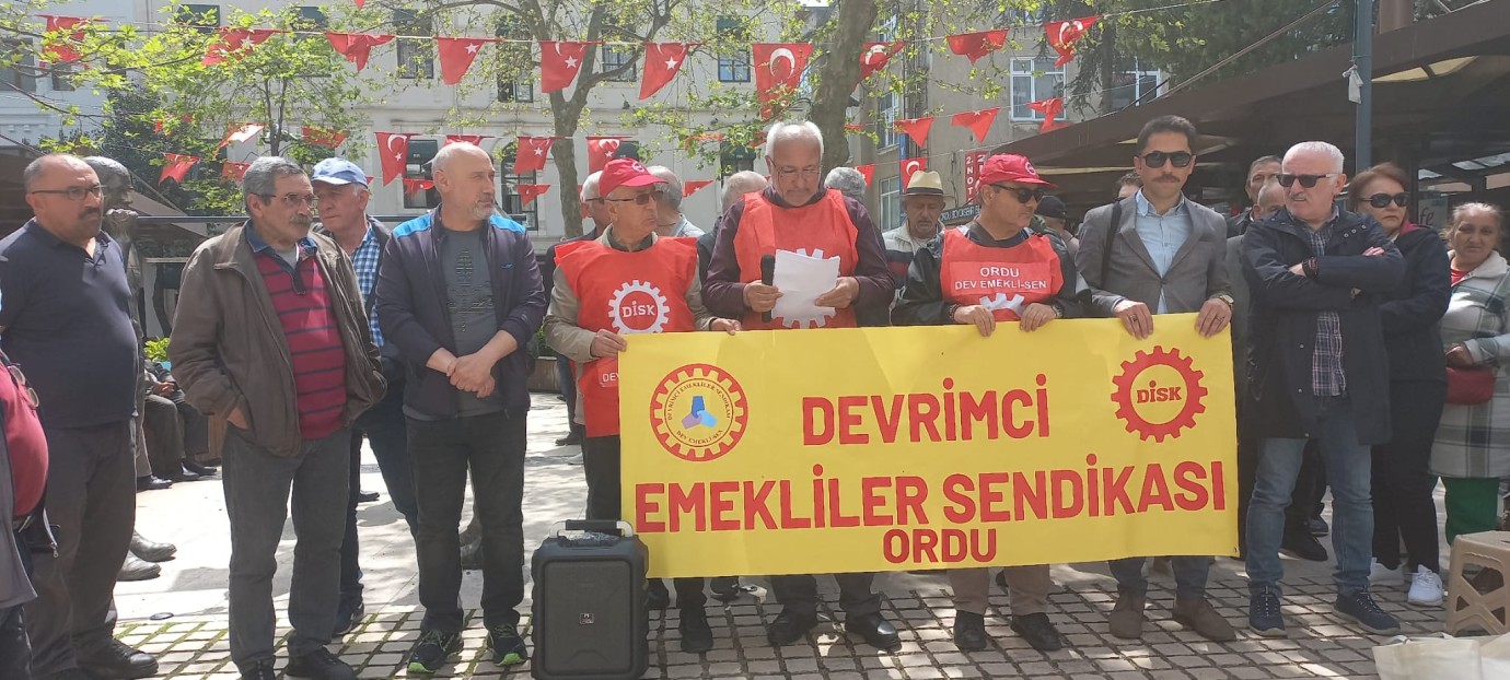 DEV EMEKLİ SEN: “EMEKLİNİN SABRI TÜKENDİ, BU SEFALET DÜZENİNİ REDDEDİYORUZ”