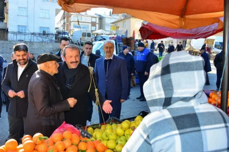 Başkan Demirci'den Pazar Ziyareti