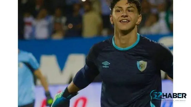 Ordulu genç kaleci Evren Çelik, Erzurumspor’da profesyonelliğe yükseldi
